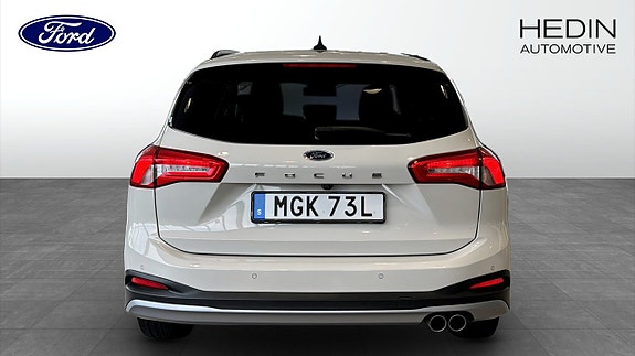 Ford Focus 7 of 17