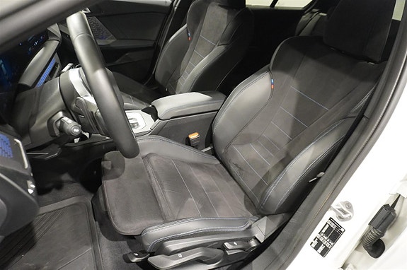 BMW 120 4 of 15
