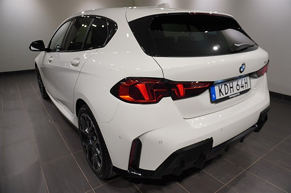BMW 120 15 of 15