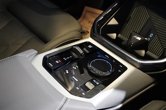 BMW X3 28 of 30