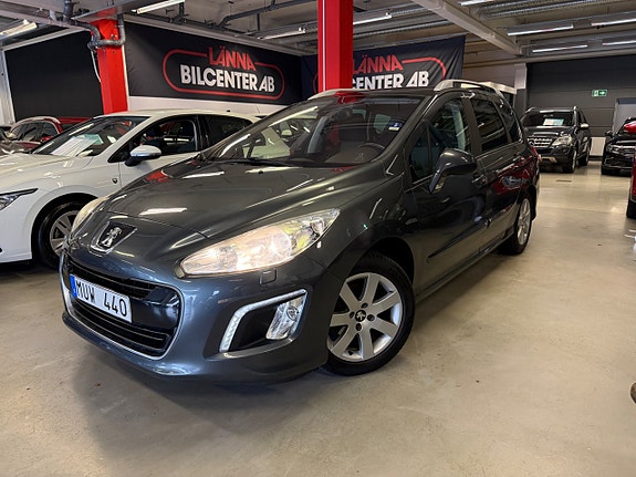 Peugeot 308 SW 2 of 29