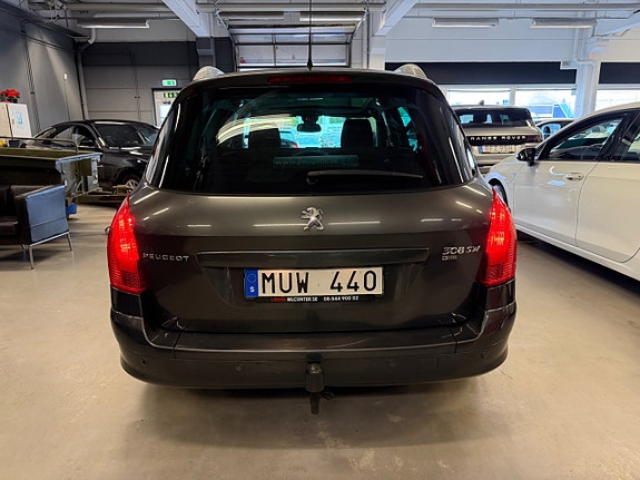 Peugeot 308 SW 7 of 29