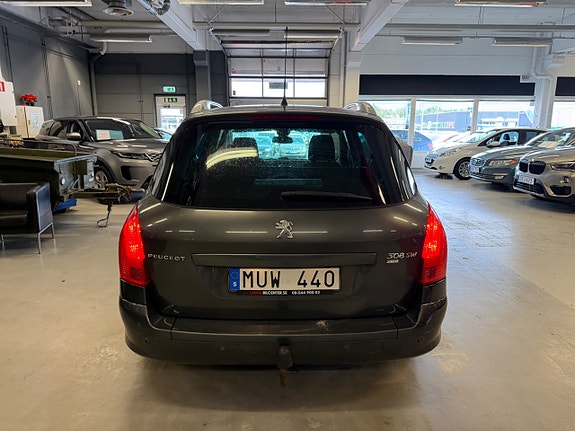 Peugeot 308 SW 6 of 12
