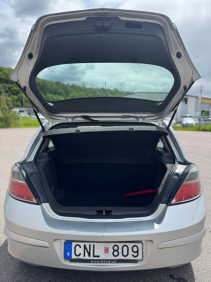 Opel Astra 11 of 22