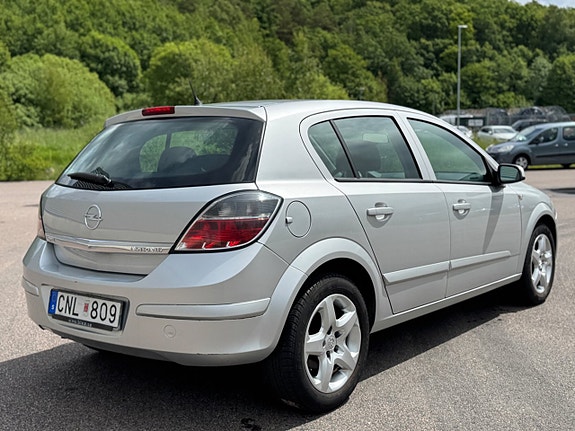 Opel Astra 7 of 22
