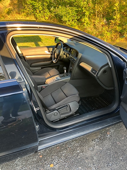 Audi A6 3 of 4