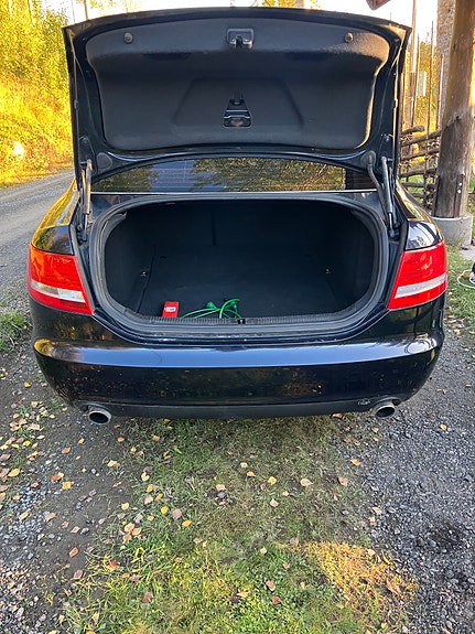 Audi A6 4 of 4