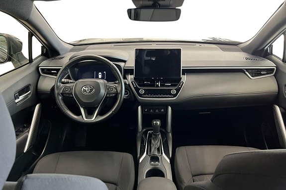 Toyota Corolla Cross 9 of 21