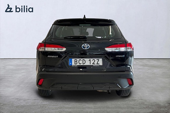 Toyota Corolla Cross 4 of 21