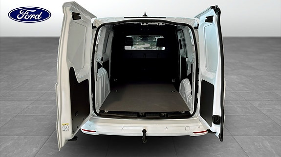 Ford Transit Connect 10 of 12