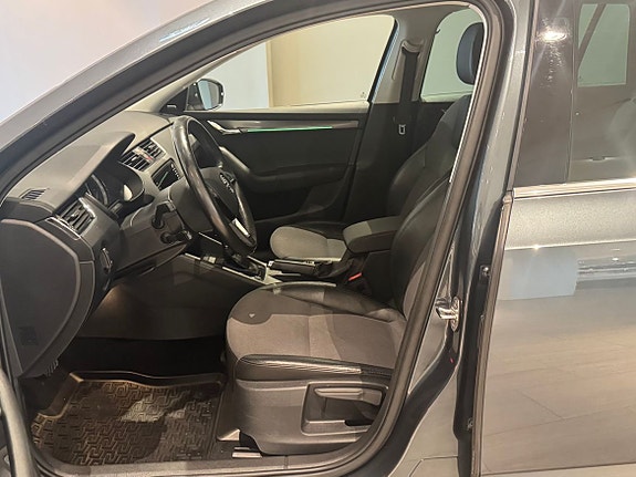 Skoda Octavia 13 of 20