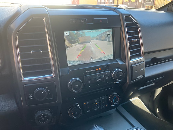 Ford F-150 9 of 9