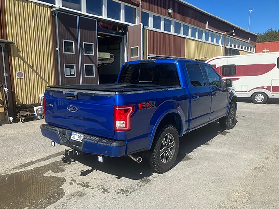 Ford F-150 2 of 9