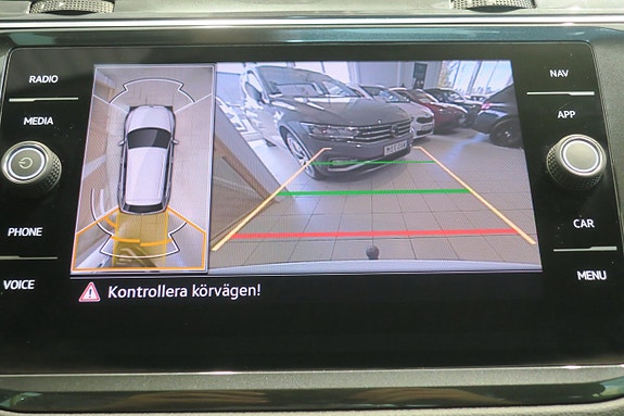 Volkswagen Tiguan 9 of 19
