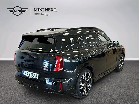 MINI Countryman SE 5 of 16