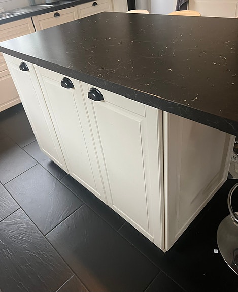 Product image 11 of 12