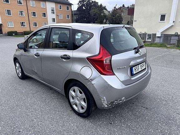 Nissan Note 2 of 5