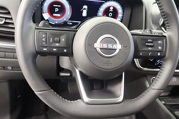 Nissan X-Trail 13 of 19