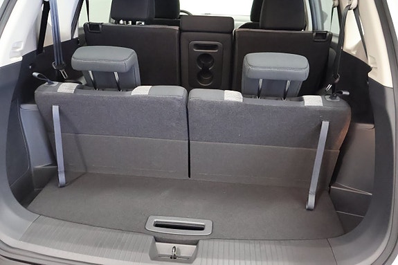 Nissan X-Trail 19 of 19
