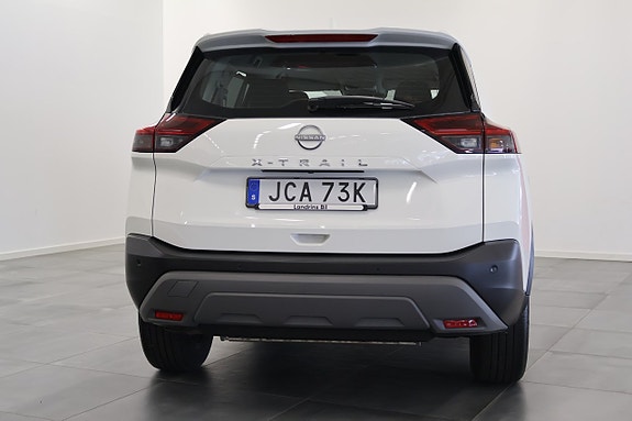 Nissan X-Trail 3 of 19