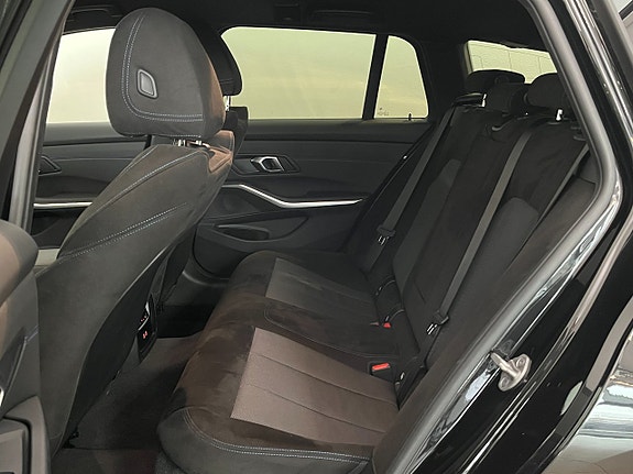 BMW 320 11 of 14