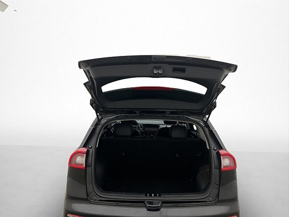 Kia Niro 10 of 29