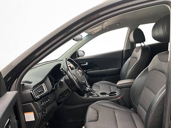 Kia Niro 11 of 29