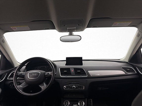Audi Q3 13 of 28