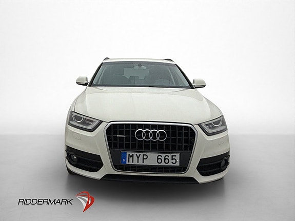 Audi Q3 2 of 28