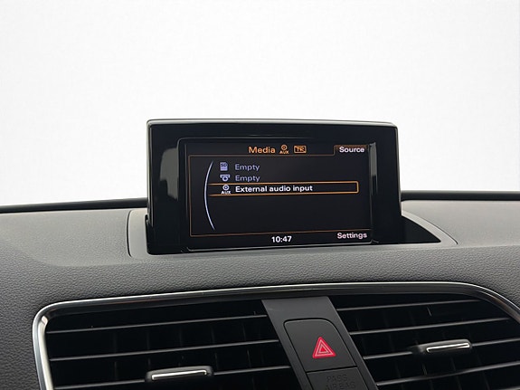 Audi Q3 16 of 28