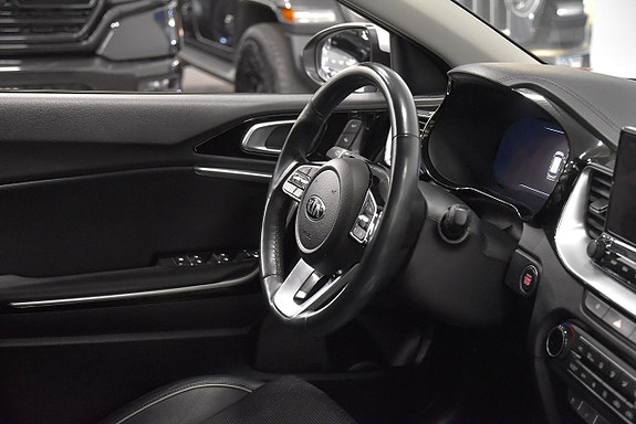 Kia Ceed 8 of 26