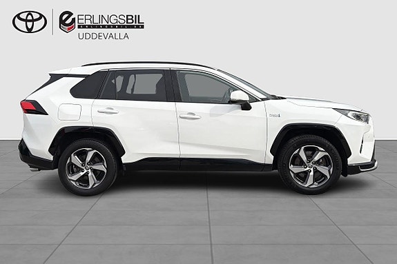 Toyota RAV4 15 of 17