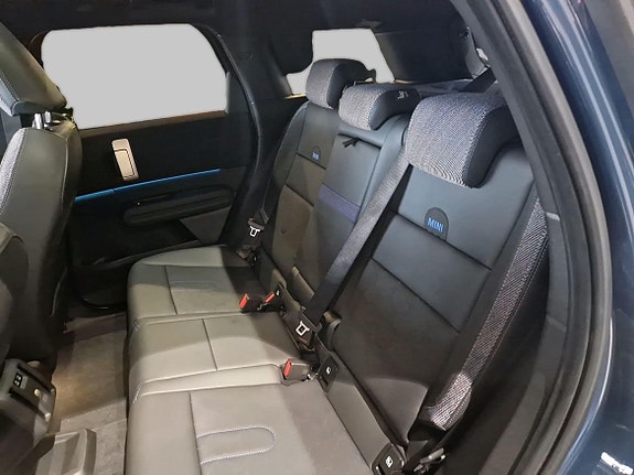 MINI Countryman SE 9 of 16