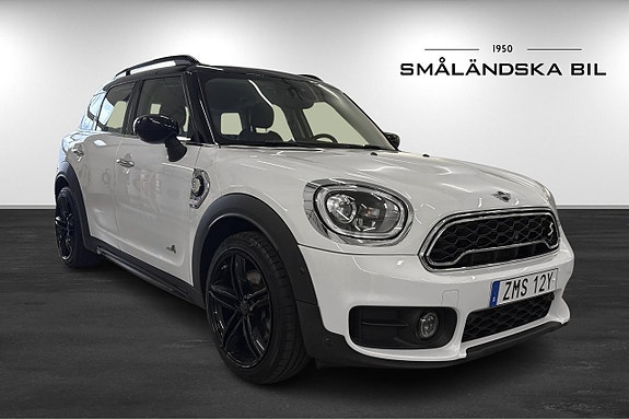 MINI Countryman Cooper SE 3 of 15