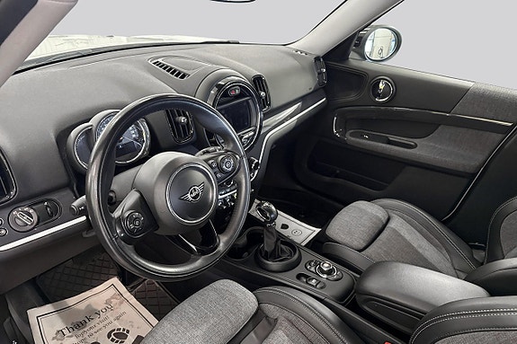 MINI Countryman Cooper SE 8 of 15