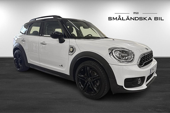 MINI Countryman Cooper SE 4 of 15