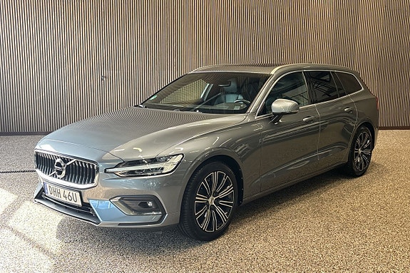 Volvo V60 2 of 11