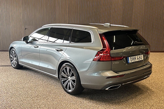Volvo V60 3 of 11