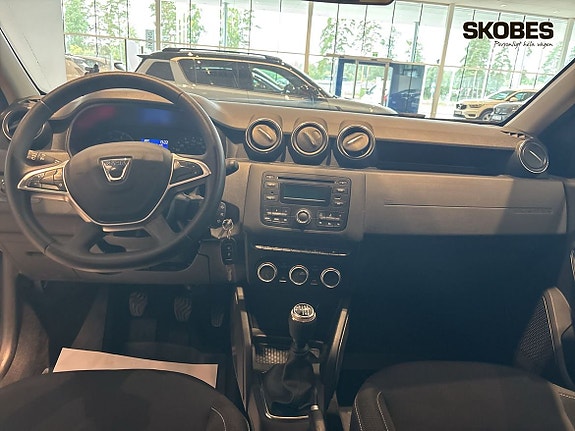 Dacia Duster 11 of 19