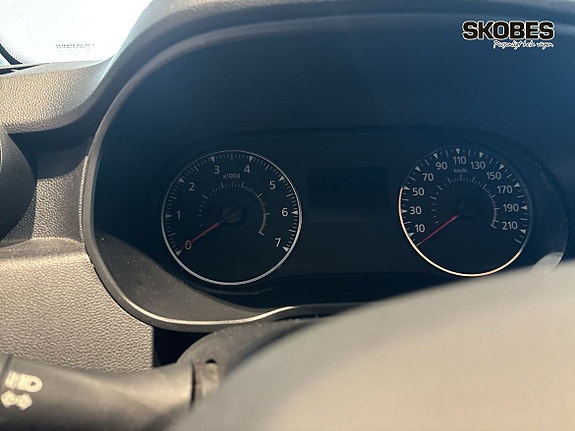 Dacia Duster 12 of 19