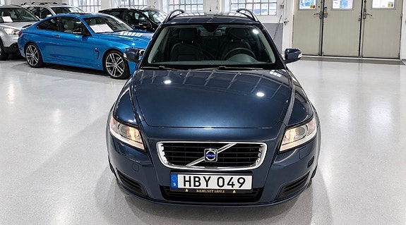 Volvo V50 6 of 18