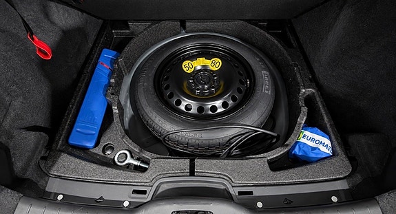 Volvo V50 9 of 18