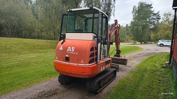 Minigrävare 2900kg 2 skopor 3 of 5
