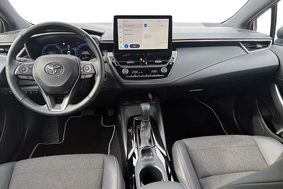 Toyota Corolla 10 of 21