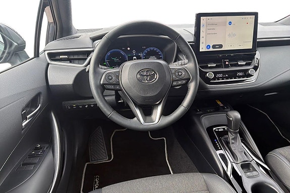 Toyota Corolla 11 of 21