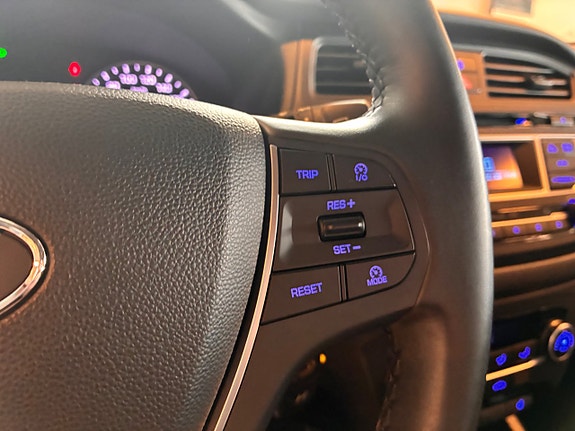 Hyundai i20 13 of 24