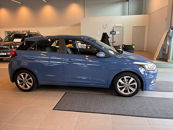 Hyundai i20 4 of 24