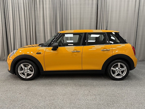MINI Cooper 2 of 13