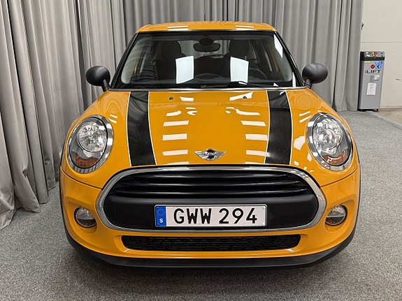 MINI Cooper 5 of 13