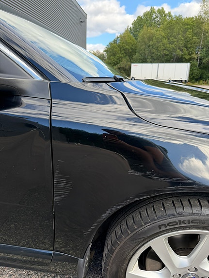 Volvo V70 3 of 15
